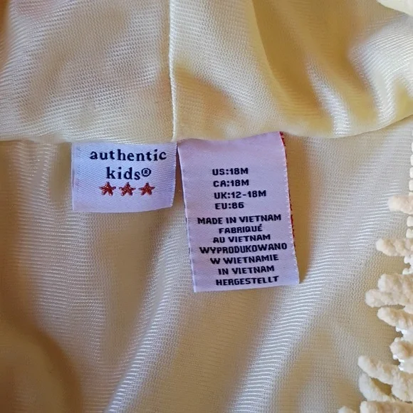 Adorable Yellow Duck Costume - Picture 2 of 2